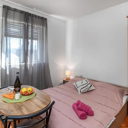 Beautiful In With Kitchen * Rijeka