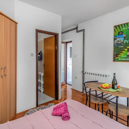 Beautiful In With Kitchen Rijeka